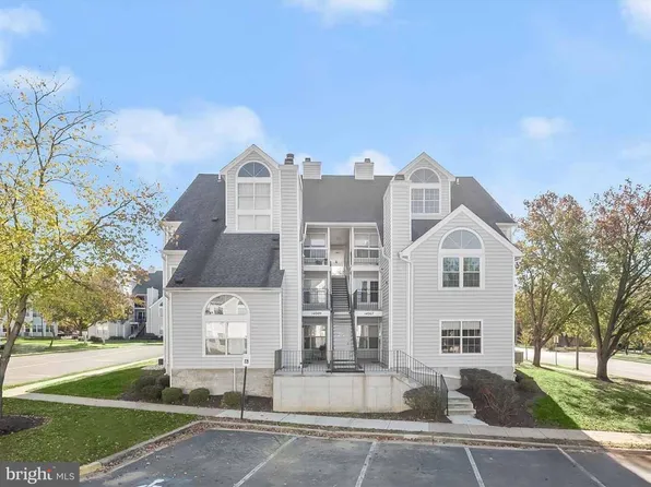14067 Vista Dr APT 128, Laurel, MD 20707
