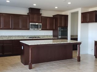 1 Undisclosed, Dinuba, CA 93618