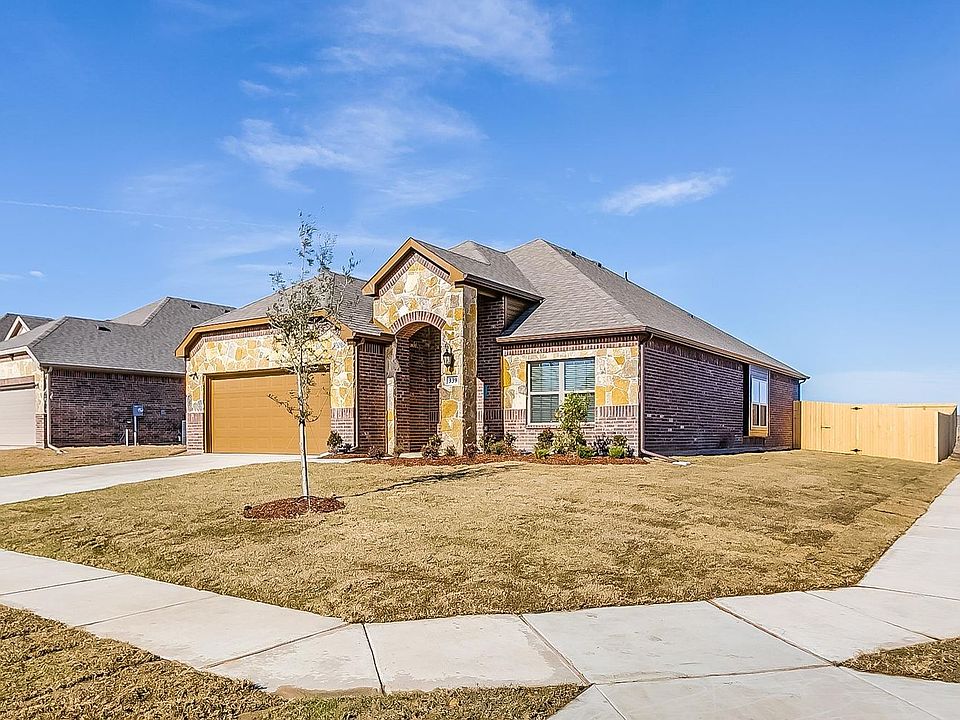 1st image of 339 Pecos Dr