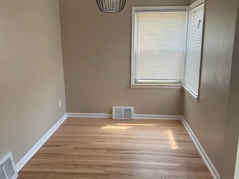 24800 Cherry St — Photo 4