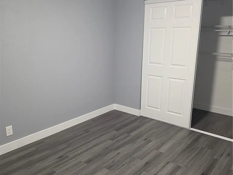 4952 E Harmon Ave — Photo 7
