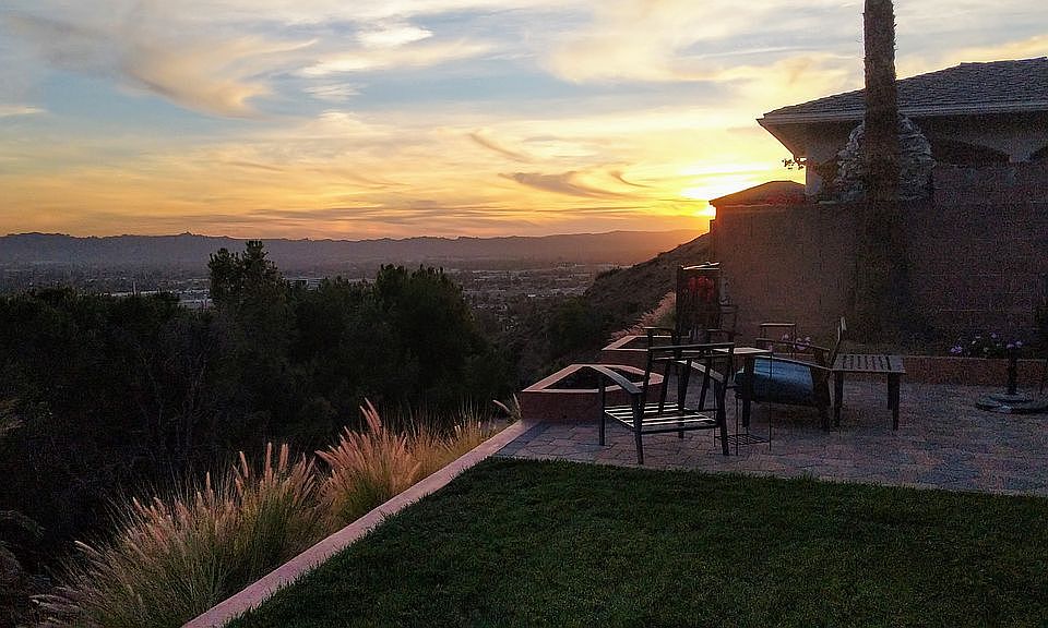 Relax in Burbank.