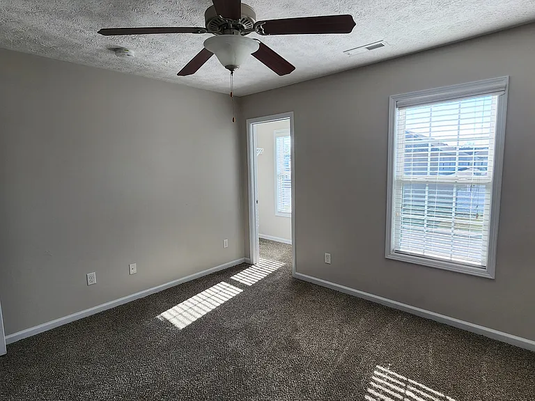 106 Glen Cannon Dr — Photo 12