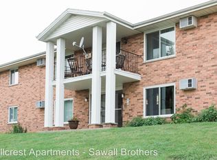 1023 W Main St #F4, Watertown, WI 53094