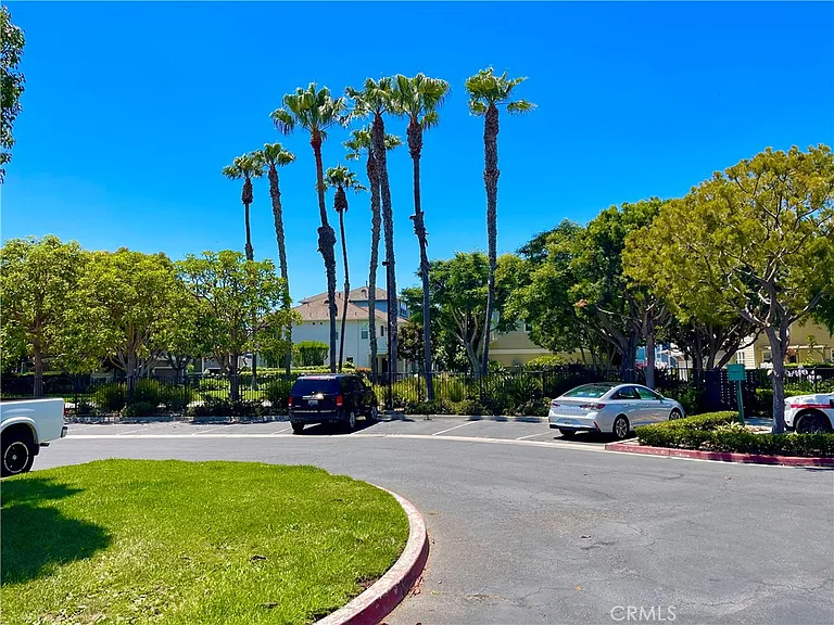7535 Quiet Cove Cir — Photo 22