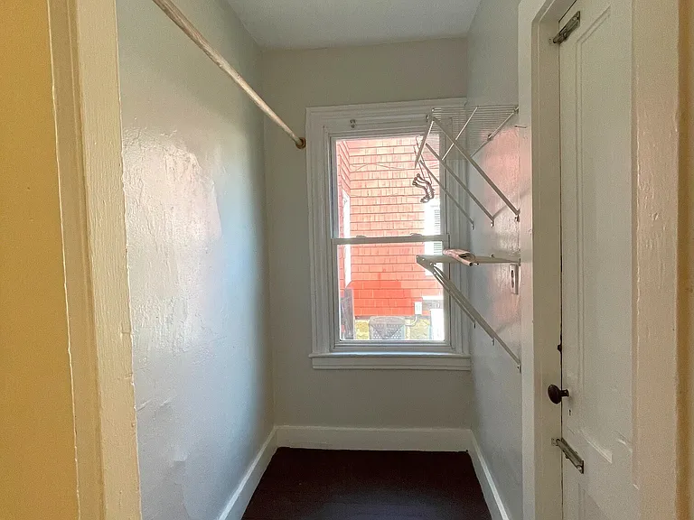 48 Lyon St #1 — Photo 11