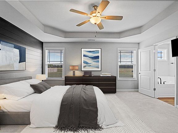 4th image of 398 Sandcastle Ln