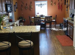 5453 Copper Creek Rd, Flowery Branch, GA 30542