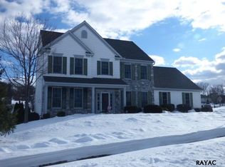 4220 Peach Orchard Hollow Rd, York, PA 17402