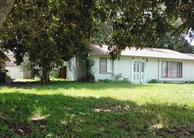 2nd image of 10306 Bannister St
