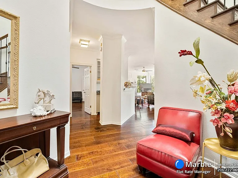 5511 Courtyard Dr — Photo 22