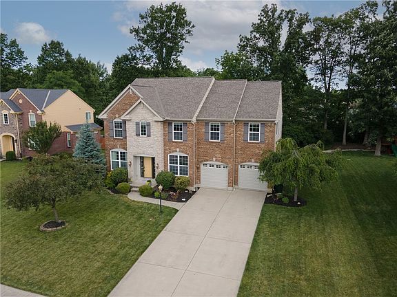 3rd image of 3273 Cornwallis Ct