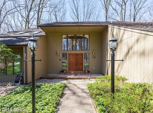 10 Shadow Ct, Owings Mills, MD 21117