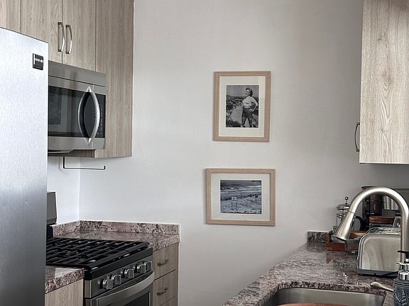 2nd image of 7131 Birdview Ave