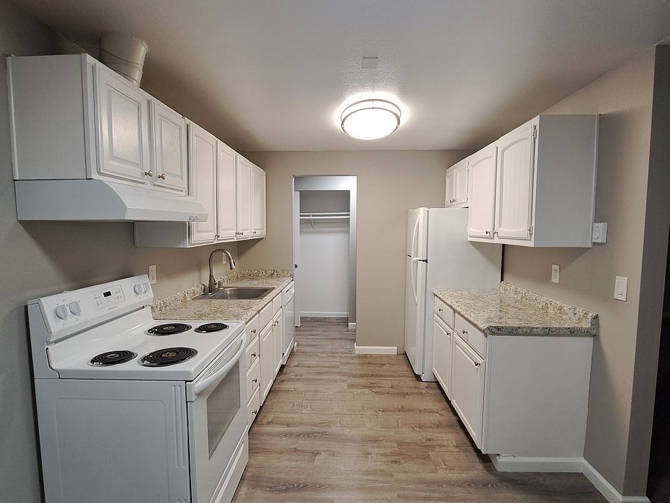 1st image of 3807 22nd Ave SE #A