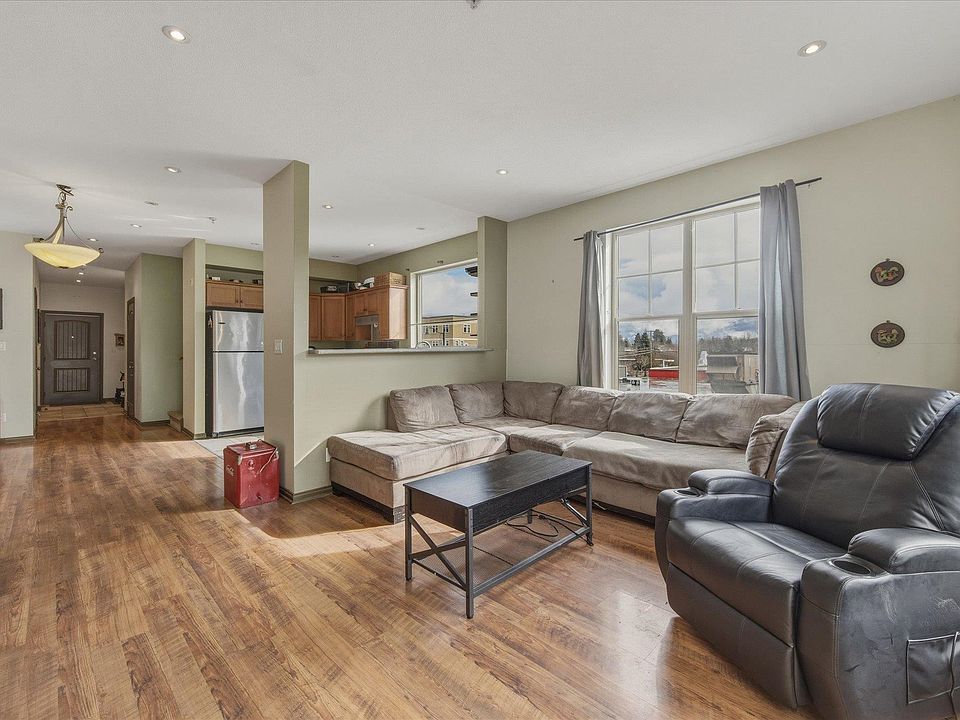 1st image of 1436 Portage Rd #201