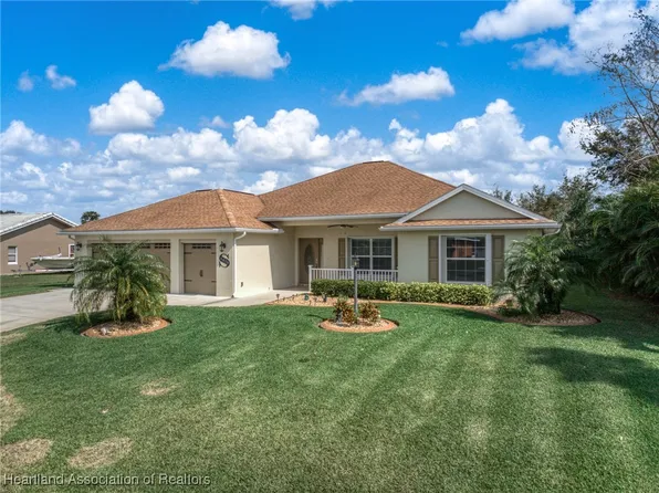 4020 Santa Barbara Dr, Sebring, FL 33875