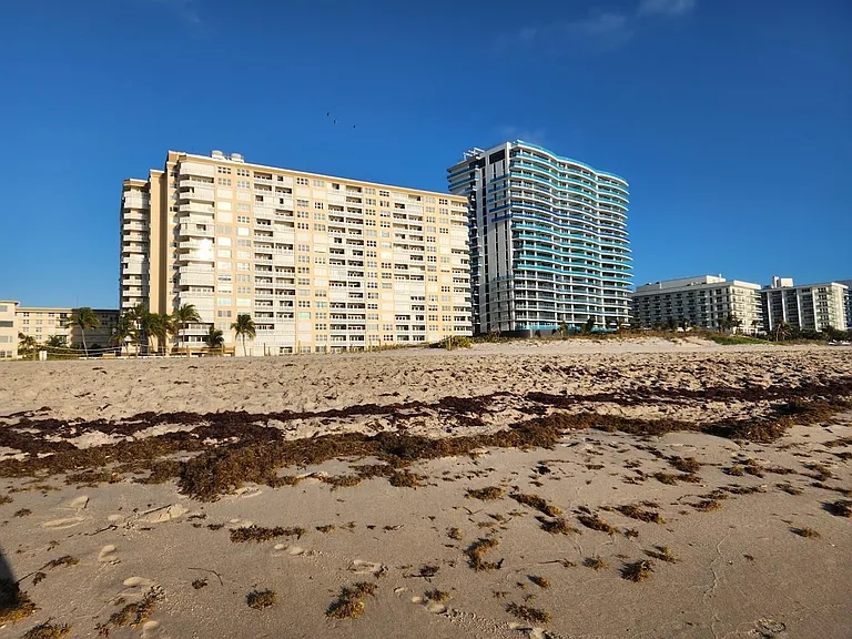 1012 N Ocean Blvd #602 — Photo 32