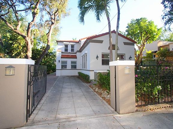 3rd image of 1770 Tigertail Ave