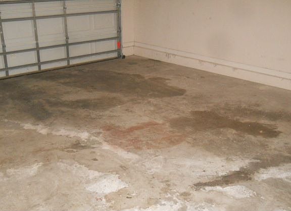 4th image of 130 E 9th St