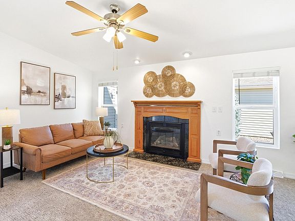 3rd image of 898 Sunchase Dr