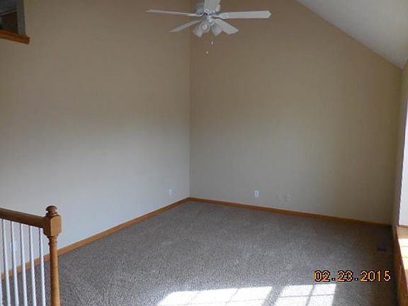 5th image of 15310 Sweet Briar Dr