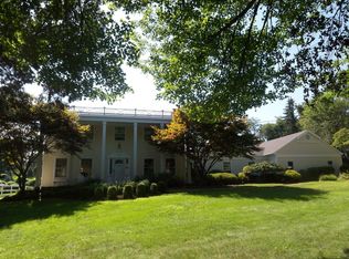 251 Fair Oak Dr, Fairfield, CT 06824