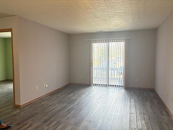 4th image of 5339C Stonemeadow Ave