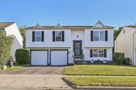 High Creek Dr-S2808-002.jpg