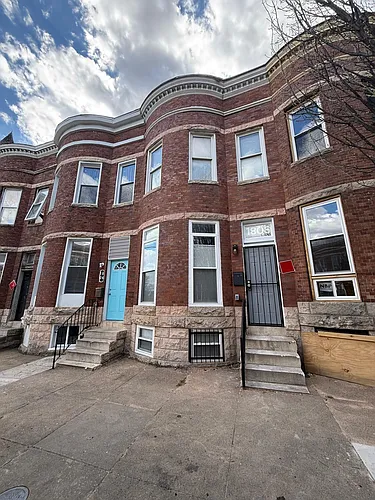 1806 N Mount St Photo 1