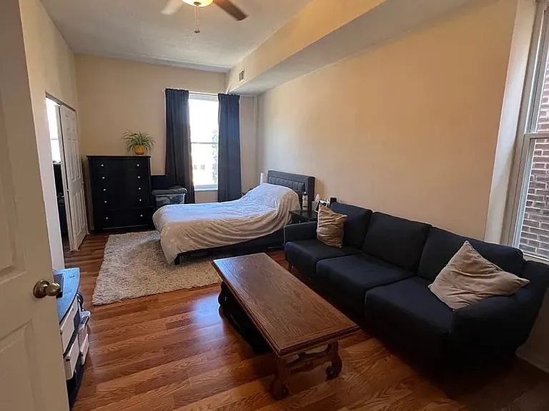 4376 Gibson Ave — Photo 2