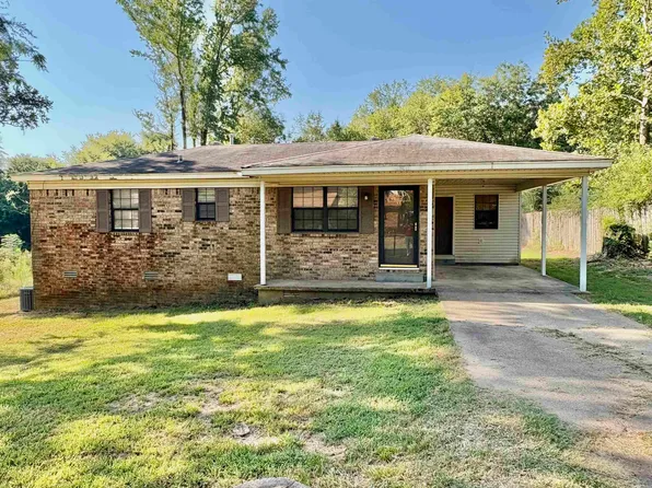 2725 Burchwood Dr, Benton, AR 72019