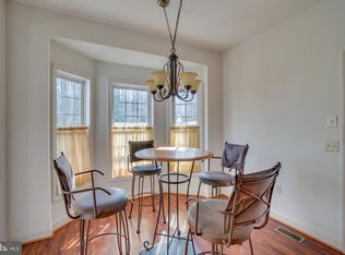 10 Cedarview Ct, Fredericksburg, VA
