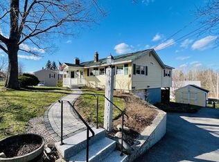 36 Hoyt Rd, Gilford, NH 03249