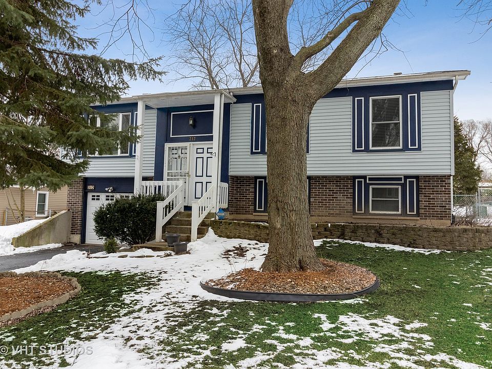 1st image of 312 Monterey Dr