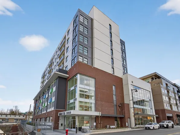 27254 Aldergrove Town Centre Dr #1006, Langley, BC V4W 3N7