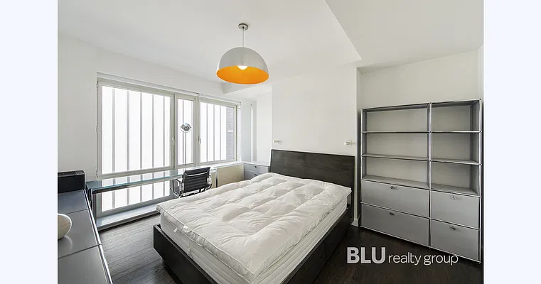 Sold by BLU Real Estate | media 20