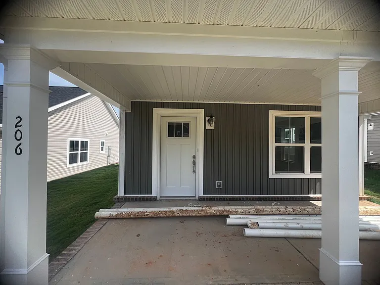 206 Samson Trl — Photo 2