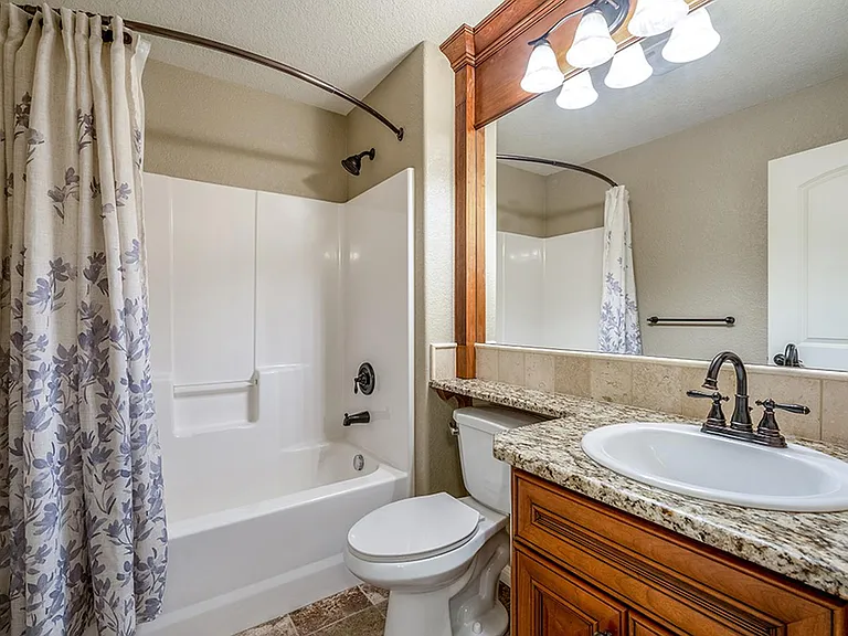 5103 NE 7th Ave — Photo 14