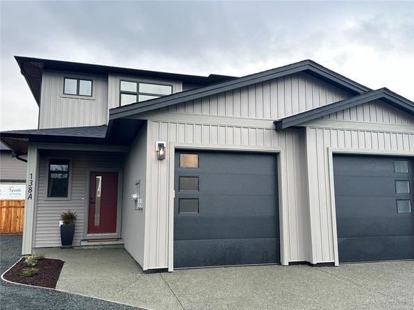 2110 Nikola Pl #A, Campbell River, BC V9W 6H9