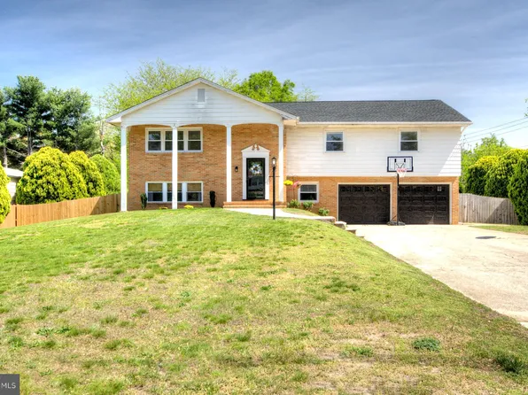 1243 Sherwood Dr, Vineland, NJ 08361