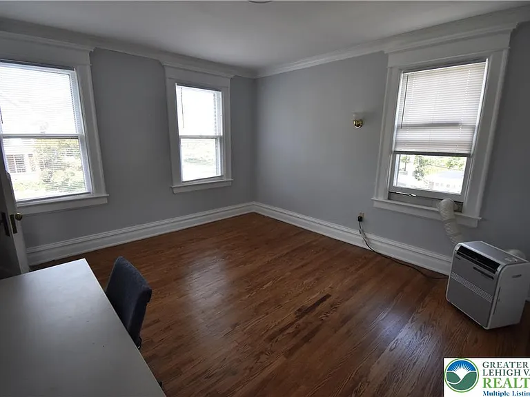 700 Hamilton St #2 — Photo 6