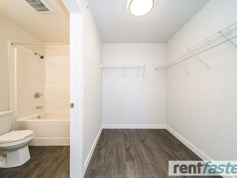 6870 Ad Astra Blvd NW — Photo 33