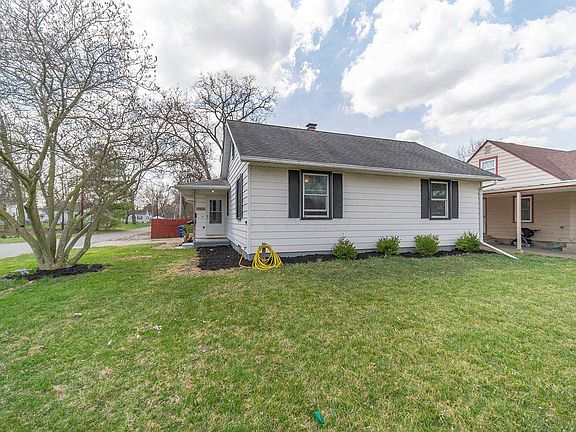 4th image of 1253 Carolyn Ave