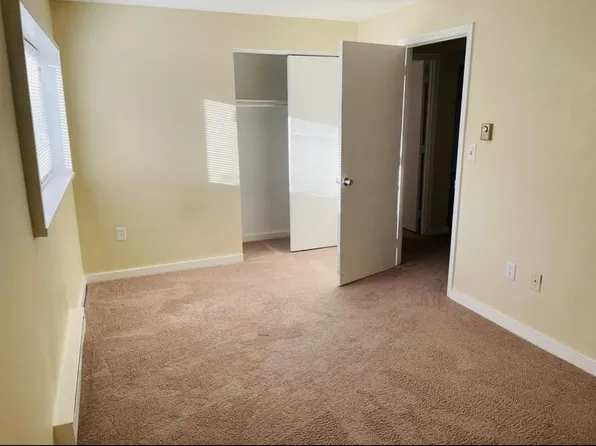 300 Codman Hill Rd APT 1C, Boxboro, MA 01719
