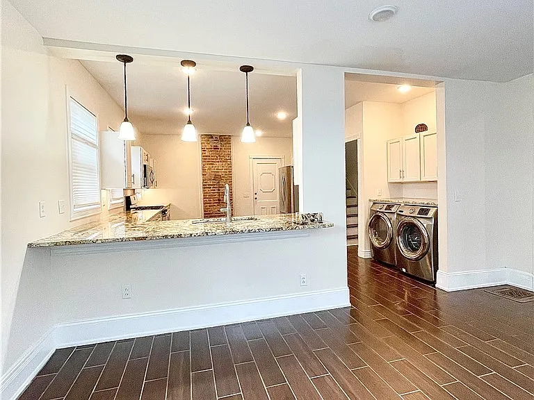 365 Green St — Photo 7