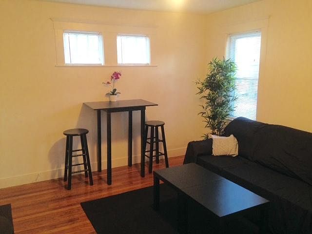 2nd image of 179 Everett St