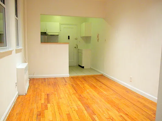 Rented by Metropolitan Property Group | media 9