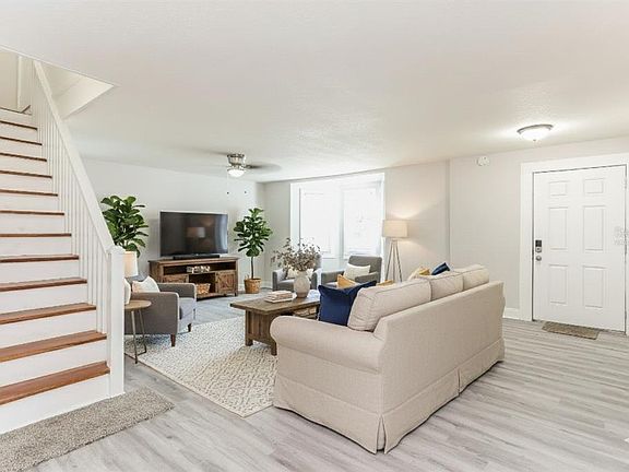 2nd image of 4571 Park St