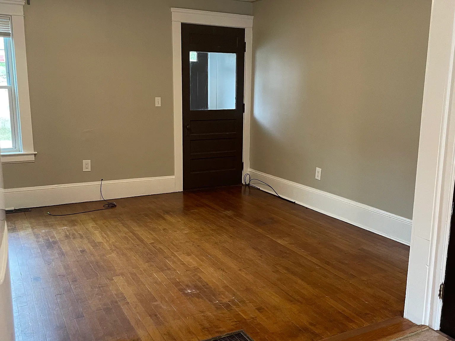 50 Aldrich Ave — Photo 4
